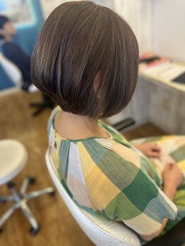 ジック ヘアー(gic hair)の写真/気になる白髪をカバーしながら、明るく透明感のある色味が叶う白髪染め☆悩みも魅力に変えて理想のstyleへ!