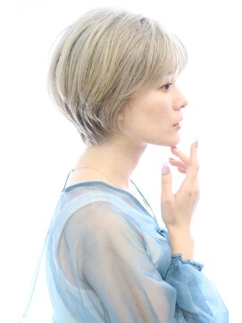 ヘアリゾート ラグーン(hair+resort lagoon) くびれショートヘア×夏☆ハイトーンデザインカラー10代20代30代