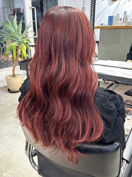 ピボット 北千住(PIVOT) レッドカラー