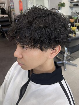 グッドタイムエフティフィフス 横浜西口(GoodTimes ft.fifth) 横浜シャドウパーマツイストスパイラルパーマセンターパート30代