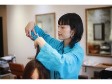 【カット】こだわりの似合わせカットで再現性の高いスタイルを作ります。