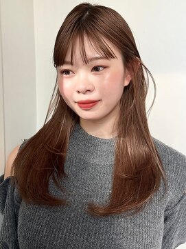 ローネス(LONESS) くすみベージュ/柔らかベージュ/レイヤーカット/まとまるヘア