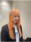 ペールオレンジ