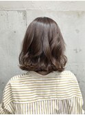 グレージュ×ミディアムレイヤー