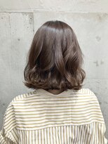 ニューカマー バイ ヘッドライト シブヤ(NEW COMER by HEADLIGHT shibuya)&nbsp;グレージュ×ミディアムレイヤー