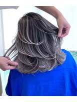 テラ 仙台(Tera)&nbsp;外国人バレイヤージュ　レイヤーカット