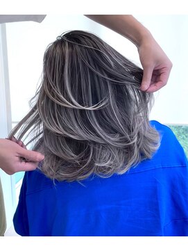 テラ 仙台(Tera) 外国人バレイヤージュ レイヤーカット