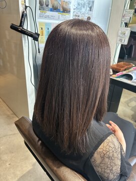 アンフィー(Amphi) ミディアムレイヤー