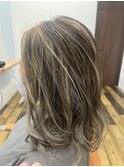 白髪ぼかし×柔らかオリーブベージュ