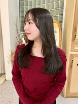 ロマーリ(LOMARLIE)&nbsp;ツヤ髪レイヤー20代30代40代ブラウンカラー