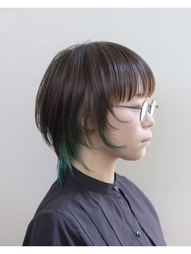 エルレ(Elure) ウルフ#レイヤーカット#インナーカラー#グリーン#浜松#浜北#磐田