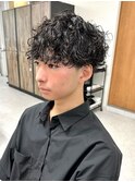 センターパート波巻きパーマニュアンスパーマ