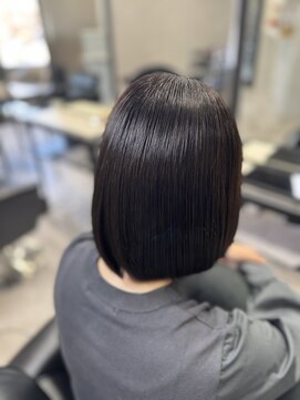 ソヨン 平塚店(SOYON) 艶感バイオレットブラック×美シルエットボブ【平塚】