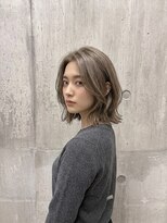 ヘアーメイク フィール ルア(FEEL Lua)&nbsp;柔らかグレージュミディアムレイヤー