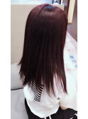 ツヤ感たっぷりガーネットレッドカラー