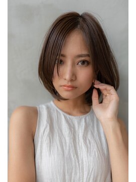 ドットハリス(.Hallis) 大人かわいい/小顔/ミディアムレイヤー/20代30代40代