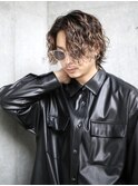 ハイライト波巻きツイストスパイラルメンズセンターパートヘア