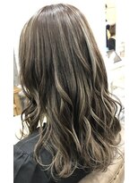 フリーダム(freedom)&nbsp;ハイライト＋カラー