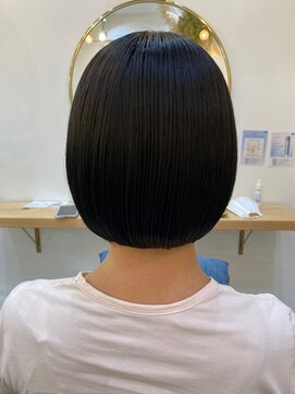 カリシア(CARICIA) カット+カラー+3ステップリケラトリートメント