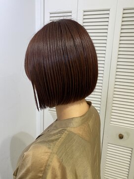 アドラーブル 万代店 (adorable) 【韓国風ミニボブ】明るめボルドーブラウン　艶感ボブ　20代