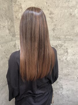 シオン(Cion) バレイヤージュ