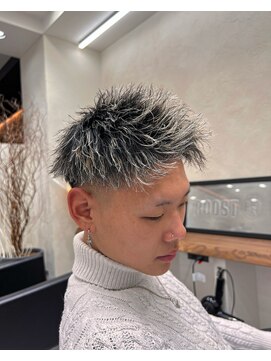 ルースト 京都駅前店(ROOST) フェードジェット×ホワイトハイライト