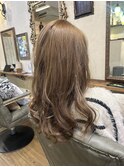ブリーチなしベージュ。担当ばば イエベ春/顔周りレイヤー/小顔