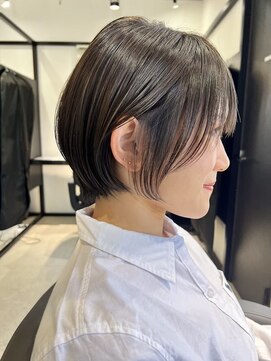 ジエクト アイロ(The Ect ilo) ショートボブ×透明感のあるアッシュ！　ニュアンスカラー