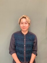 コンネ(CONNE.) 岡本 貴文