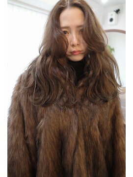 アビオール(Avior) オリーブブラウン