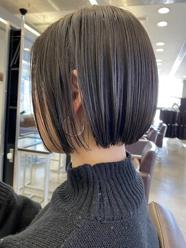 アビー(ABBEY) ボブショートボブ切りっぱなしボブ内巻きボブミニボブ小顔カット