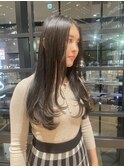黒髪ロングレイヤー