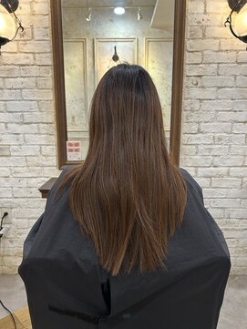 リリー 鷺沼店(RILLY) 〈キシタクヘアー〉ボブ×髪質改善カラー