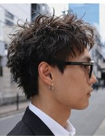 リベルテ 京橋(Liberte)&nbsp;福島/京橋/大阪/曲がる縮毛/ブリーチ/メンズカット/フェザー/眉