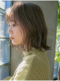 ライトアッシュ×外ハネミディアム