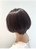 ショートボブ