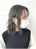 フォギーグレージュミディアム