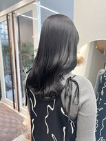 デイジー(Daisy)&nbsp;天神/大名/髪質改善/艶グレー/ブリーチなし/冬髪