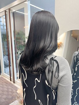 デイジー(Daisy) 天神/大名/髪質改善/艶グレー/ブリーチなし/冬髪