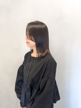 ラウンジ(Lounge) 【縮毛矯正で叶える艶ボブ】外はねボブ　スタイリングが楽になる