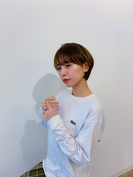 ホワイエ(Foyer) ショートボブ