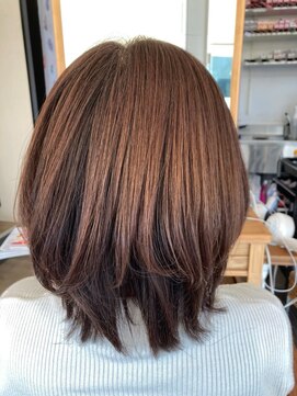 アンバー(amber) ウルフカット