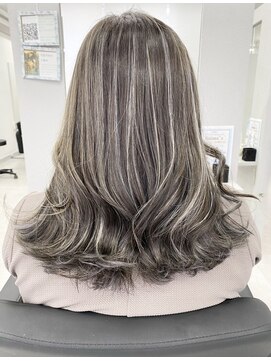 アオアクア バイ グルグル 小岩店(ao akua by GULGUL) コントラストハイライトカラー グレージュ×ホワイトベージュ