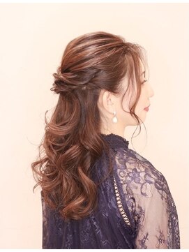 アンベリールフルー(EMBELLIR fleur) 大人ハーフアップ　３０代・４０代・５０代　表参道青山