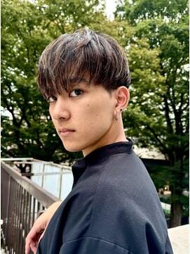 ミドル(MIDDLE) メンズカット/マッシュ/ハイライト/府中美容室