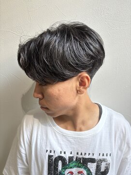 グラフ 立川(Graph.) センターパートニュアンスツーブロックマッシュメンズ