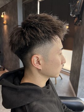 スナッチ(snatched) メンズアップバング/ツーブロック