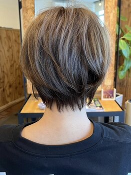 カウンセリングをしっかり、あなたの髪質を見極めてカット！扱いやすく、お手入れが簡単になるスタイルに◎