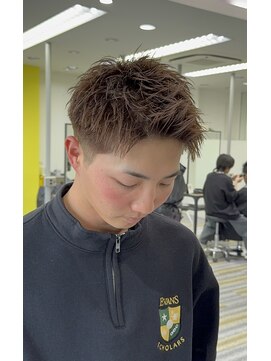 アフューズバイストゥー(Vfuse by StueW) 刈り上げスパイキーショート