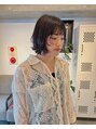 ミミ(Mimi) パーマスタイルのボブは下ろしても結んでもお洒落◎